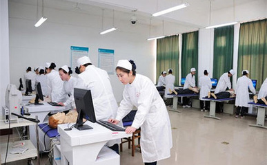 重慶衛(wèi)生學校專業(yè)設(shè)置與學費指南，及技術(shù)服務(wù)咨詢